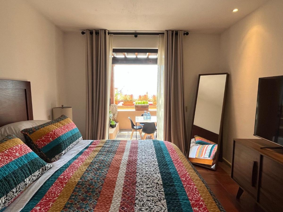 סאן מיגל דה אלנדה Cousy Condo San Rafael, 3 Blocks From The Parish, Pool, Bbq And Terrace מראה חיצוני תמונה