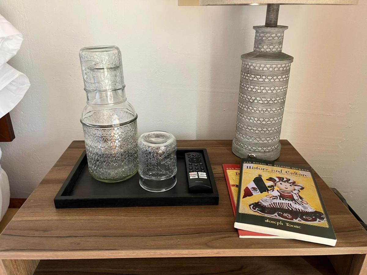 סאן מיגל דה אלנדה Cousy Condo San Rafael, 3 Blocks From The Parish, Pool, Bbq And Terrace מראה חיצוני תמונה